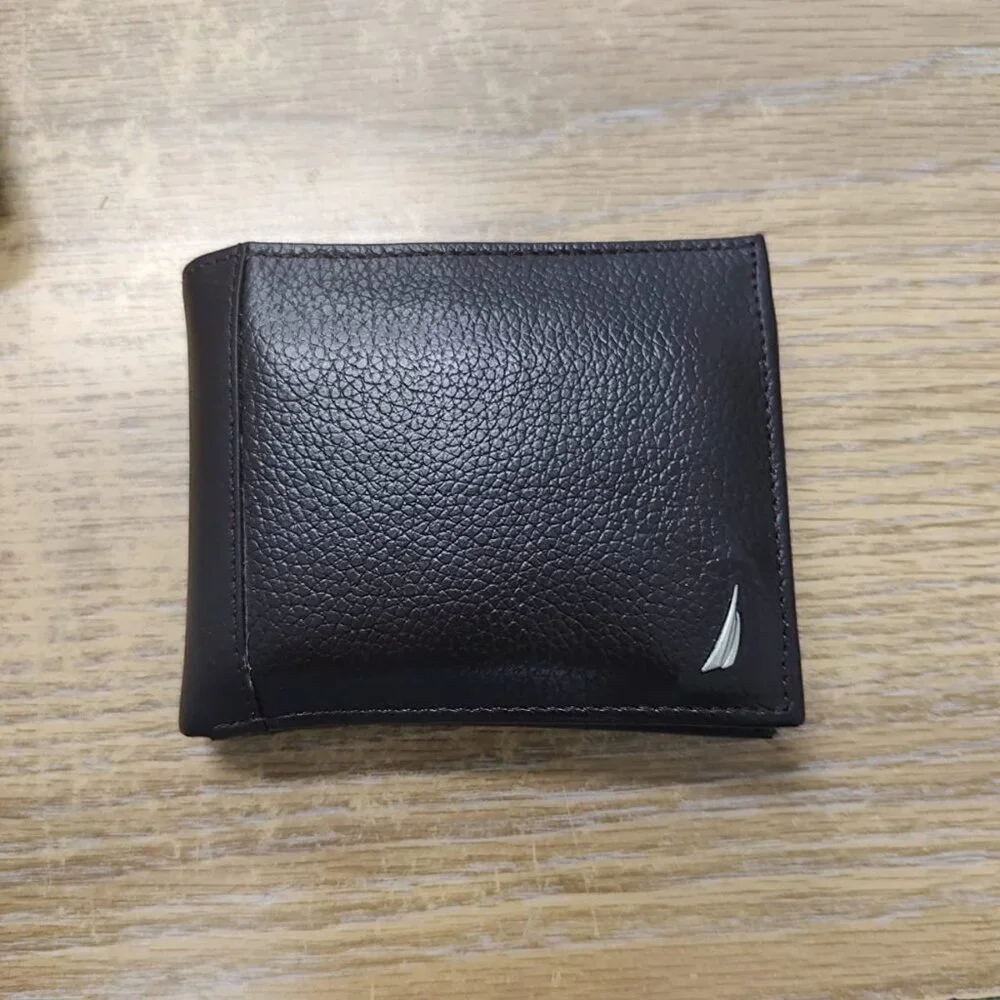 Men's Classic Leather Bifold RFID Wallet (Available in Smooth or Pebble Grain)